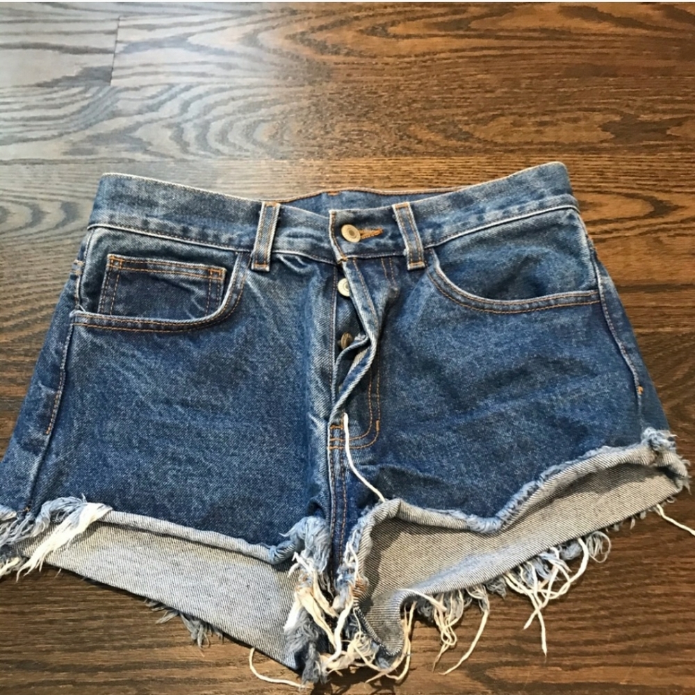Brandy Melville shorts